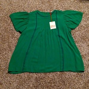 NWT Knox Rose Small Green Blouse with Front Cut Out Lace